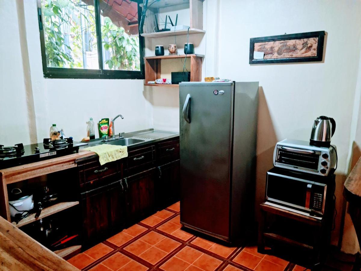 Jungle Beach Bungalow With Ac & Fiber Optic Puerto Viejo de Talamanca Bagian luar foto