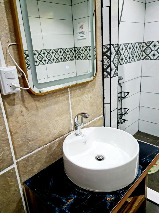 Jungle Beach Bungalow With Ac & Fiber Optic Puerto Viejo de Talamanca Bagian luar foto